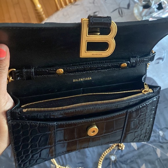 BALENCIAGA HOURGLASS WALLET WITH CHAIN CROCODILE EMBOSSED - Picture 2 of 3
